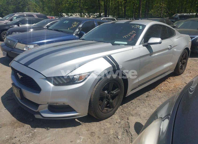 Photo 2 of 2015 Ford Mustang V6 (VIN 1FA6P8AM2F5432919)