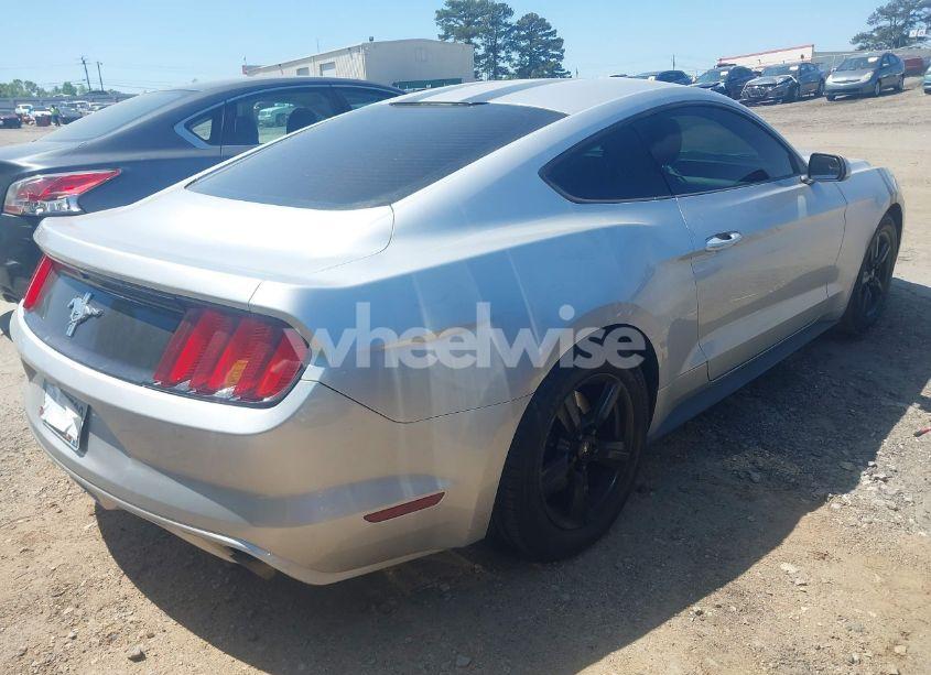 Photo 4 of 2015 Ford Mustang V6 (VIN 1FA6P8AM2F5432919)