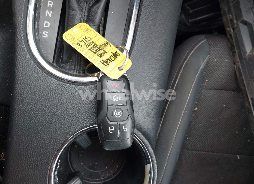 Photo 11 of 2016 Ford Mustang V6 (VIN 1FA6P8AM2G5223715)