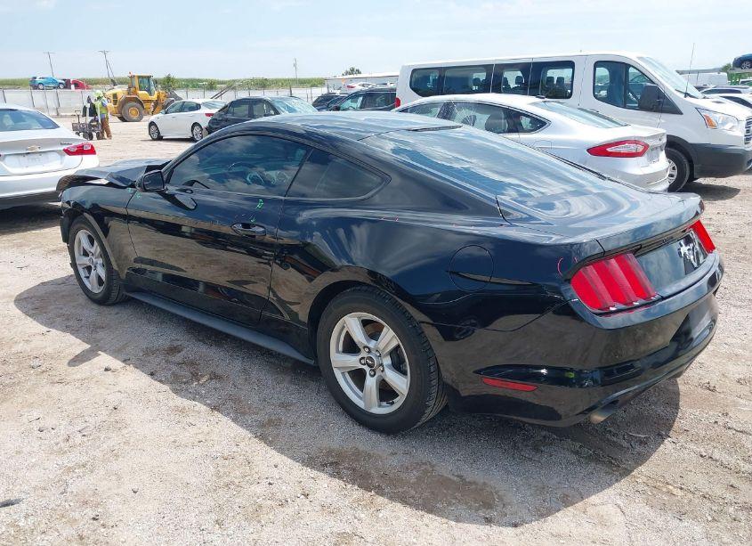 Photo 3 of 2016 Ford Mustang V6 (VIN 1FA6P8AM2G5232513)