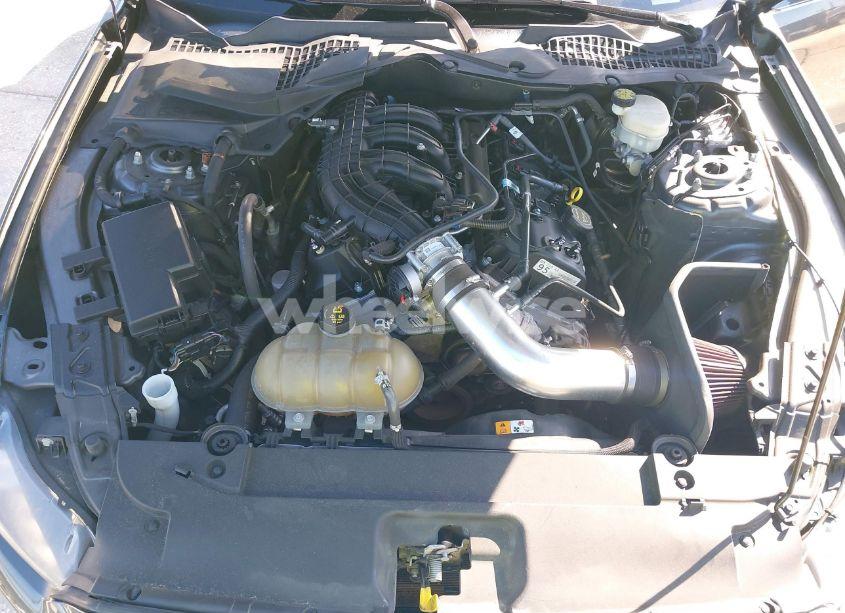 Photo 10 of 2016 Ford Mustang V6 (VIN 1FA6P8AM2G5282067)