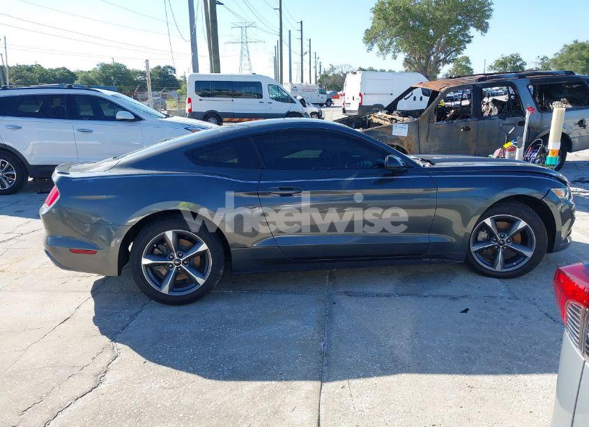 Photo 13 of 2016 Ford Mustang V6 (VIN 1FA6P8AM2G5282067)