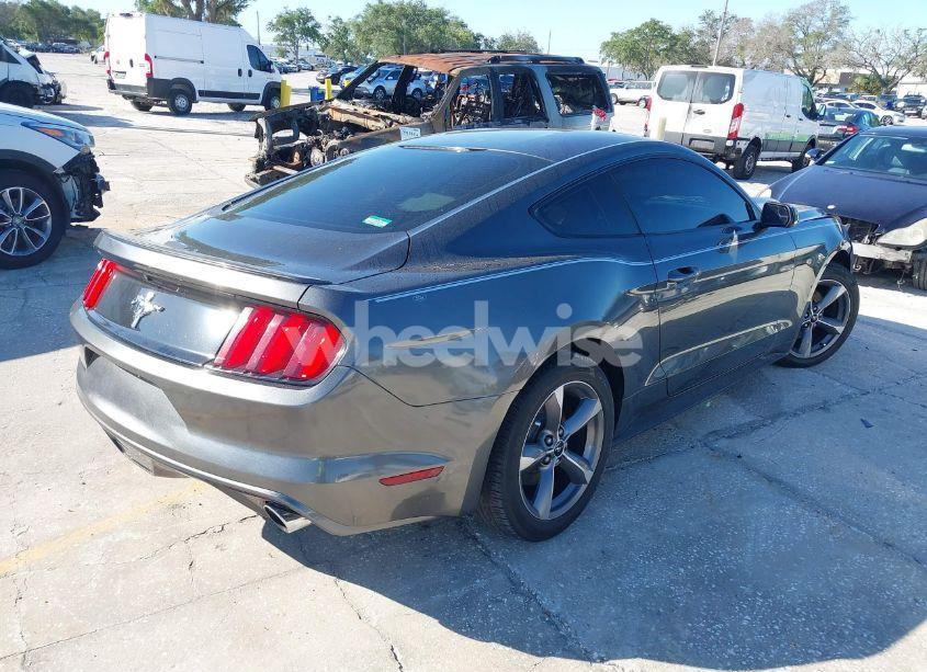 Photo 4 of 2016 Ford Mustang V6 (VIN 1FA6P8AM2G5282067)