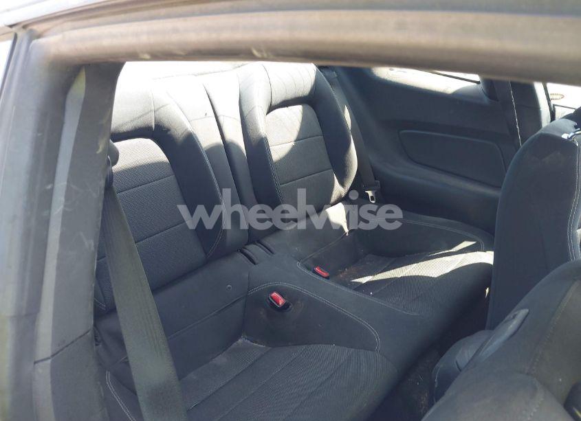 Photo 8 of 2017 Ford Mustang V6 (VIN 1FA6P8AM2H5333214)