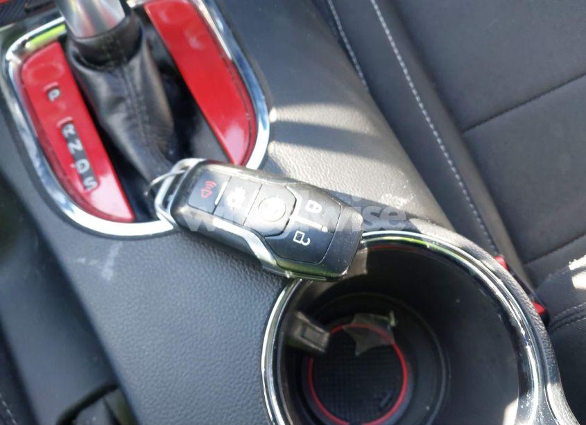 Photo 11 of 2017 Ford Mustang V6 (VIN 1FA6P8AM2H5338767)