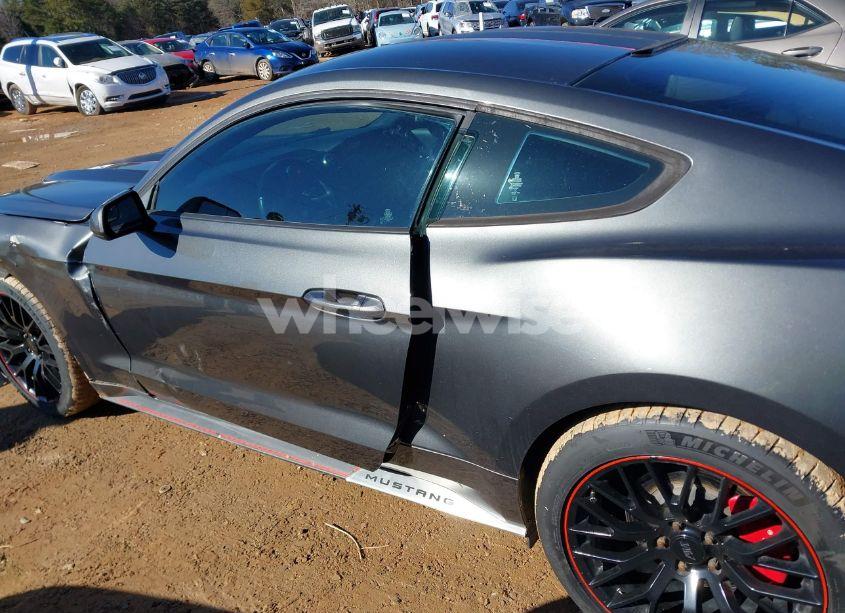 Photo 14 of 2017 Ford Mustang V6 (VIN 1FA6P8AM2H5338767)