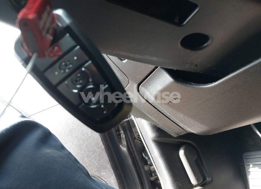 Photo 11 of 2017 Ford Mustang V6 (VIN 1FA6P8AM2H5338851)