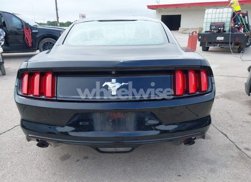 Photo 16 of 2016 Ford Mustang V6 (VIN 1FA6P8AM3G5256187)