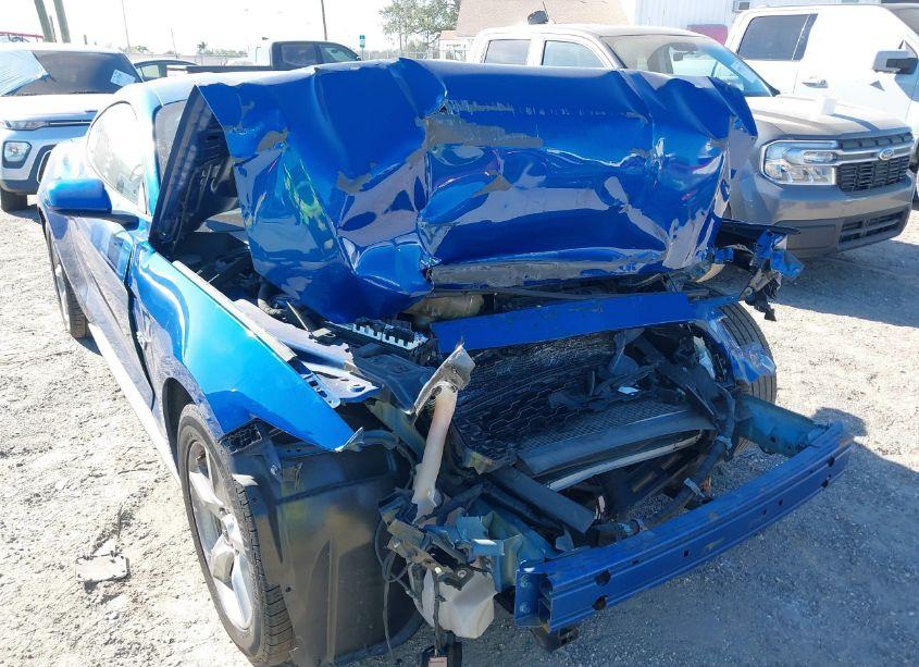 Photo 6 of 2017 Ford Mustang V6 (VIN 1FA6P8AM3H5208691)