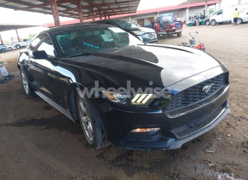 2017 Ford Mustang - Photo 1