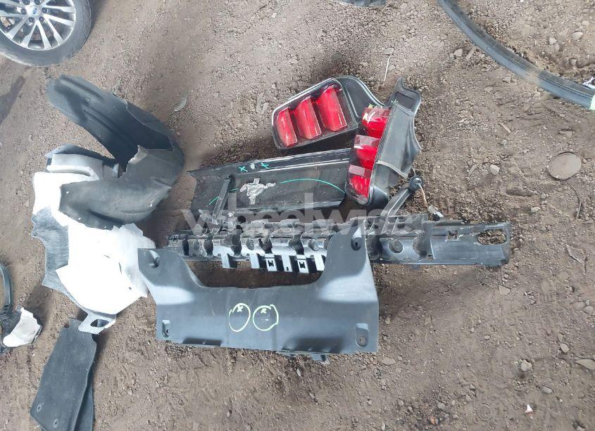 Photo 12 of 2017 Ford Mustang V6 (VIN 1FA6P8AM3H5214071)