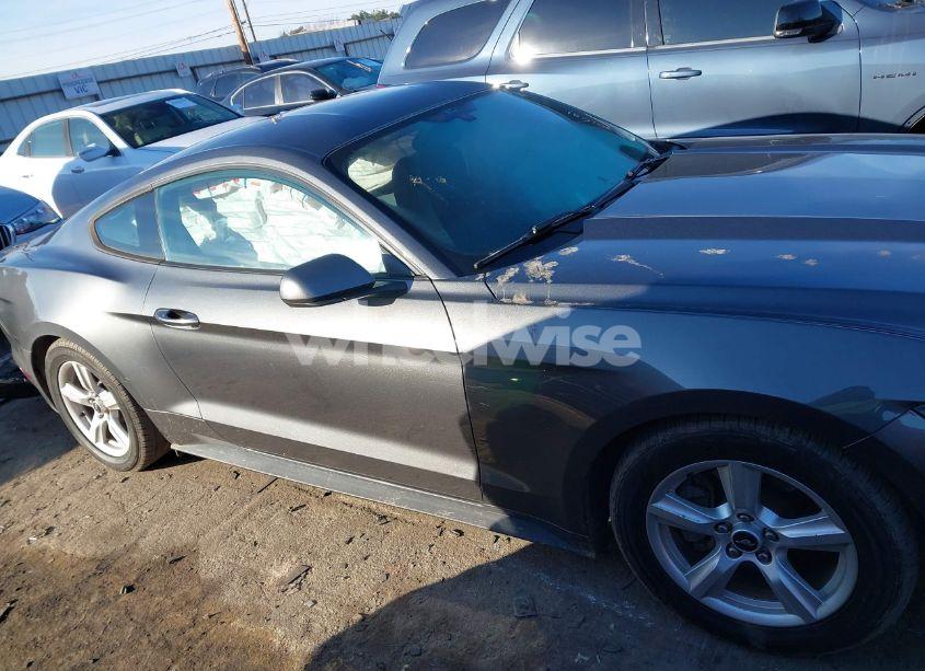 Photo 14 of 2017 Ford Mustang V6 (VIN 1FA6P8AM3H5301081)