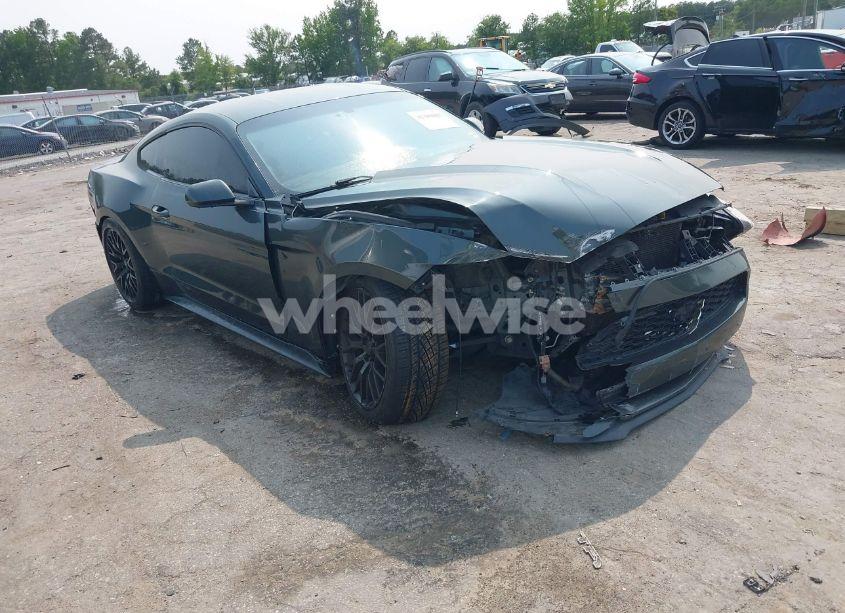 2015 Ford Mustang V6 (VIN 1FA6P8AM4F5329744) main photo