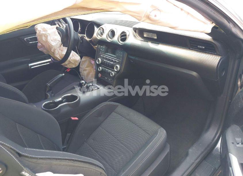 Photo 5 of 2015 Ford Mustang V6 (VIN 1FA6P8AM4F5329744)