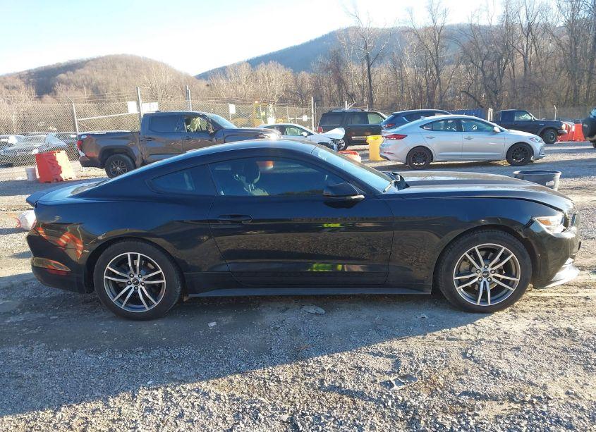 Photo 13 of 2015 Ford Mustang V6 (VIN 1FA6P8AM4F5429195)