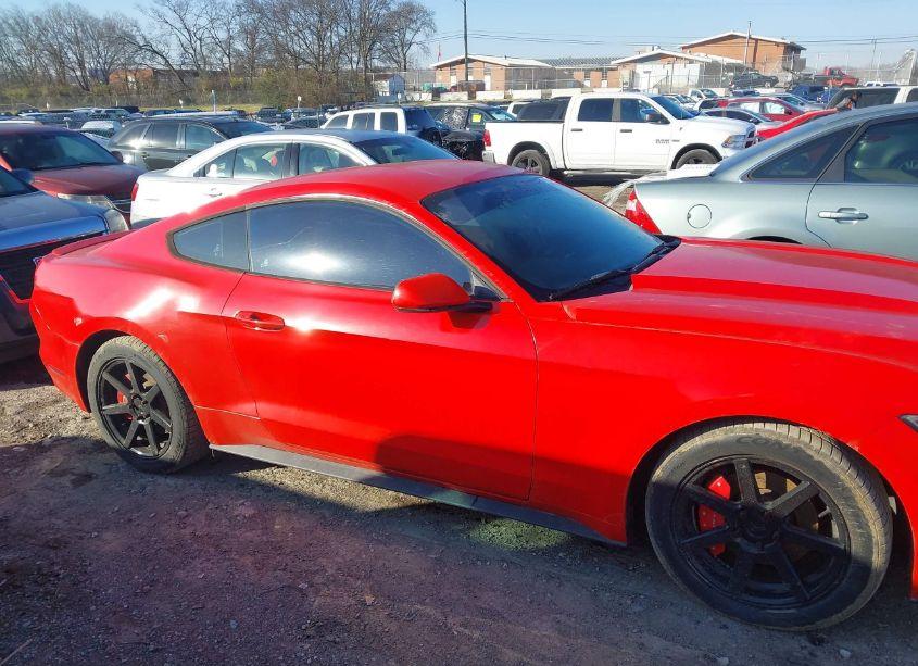 Photo 13 of 2016 Ford Mustang V6 (VIN 1FA6P8AM4G5264721)