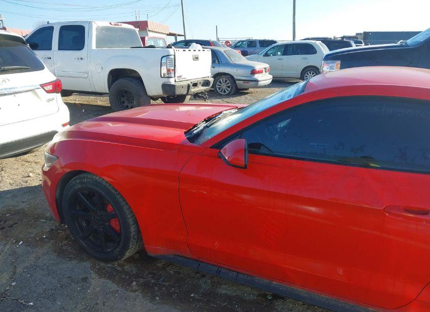 Photo 14 of 2016 Ford Mustang V6 (VIN 1FA6P8AM4G5264721)