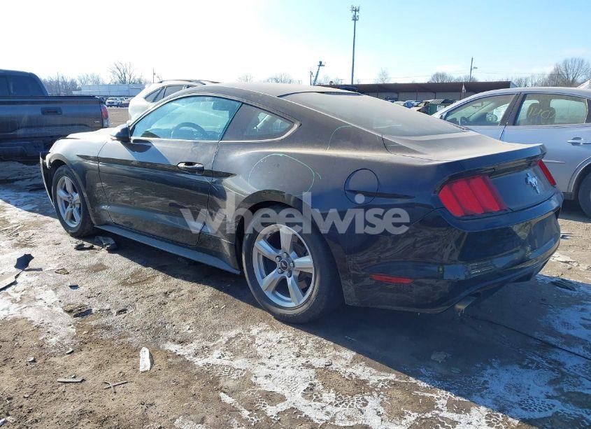 Photo 3 of 2016 Ford Mustang V6 (VIN 1FA6P8AM4G5302545)