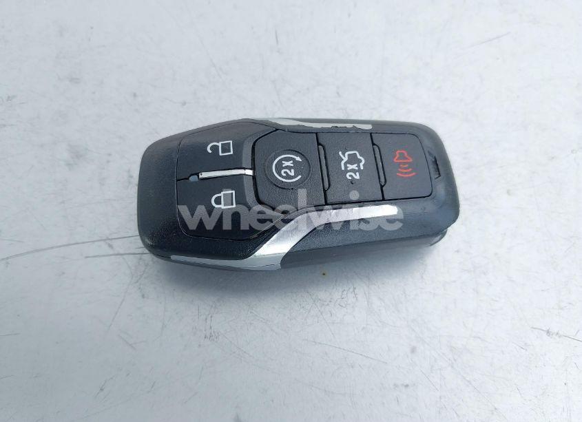 Photo 11 of 2017 Ford Mustang V6 (VIN 1FA6P8AM4H5289474)