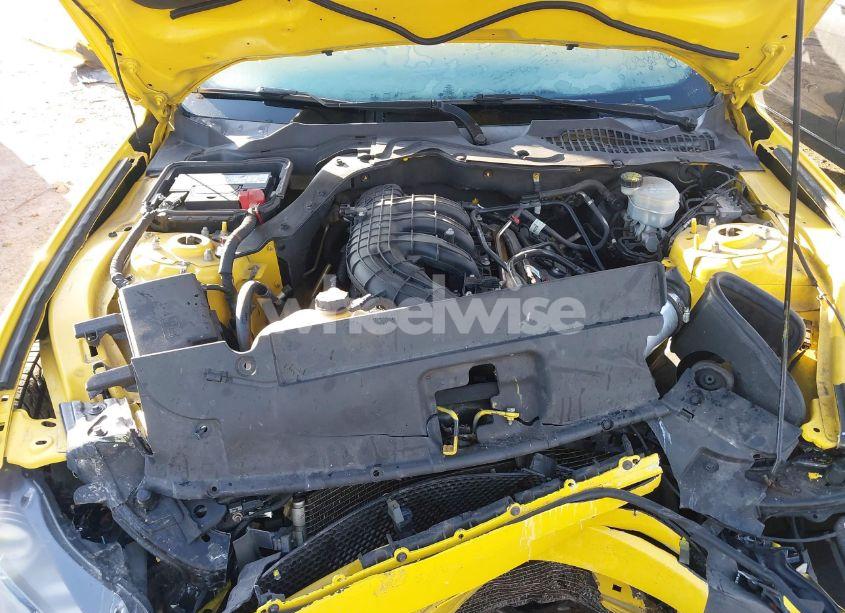 Photo 10 of 2015 Ford Mustang V6 (VIN 1FA6P8AM5F5327131)