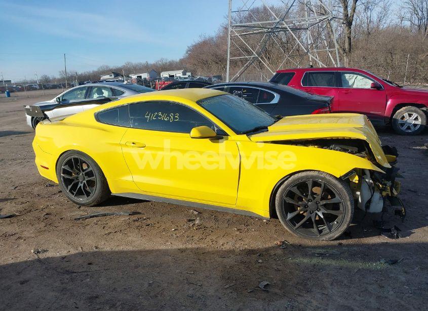 Photo 14 of 2015 Ford Mustang V6 (VIN 1FA6P8AM5F5327131)
