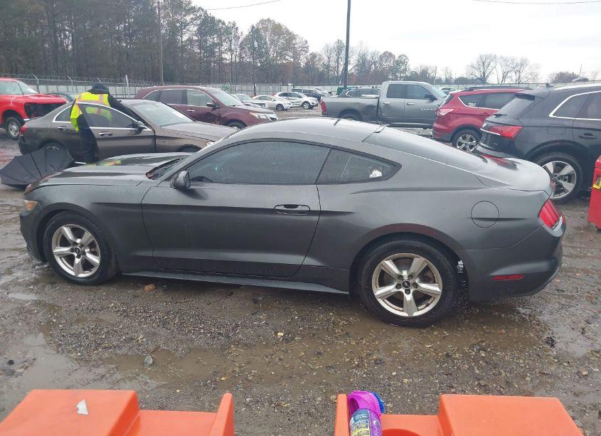 Photo 14 of 2015 Ford Mustang V6 (VIN 1FA6P8AM5F5336105)