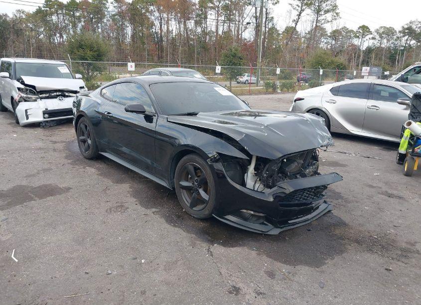 2015 Ford Mustang V6 (VIN 1FA6P8AM5F5344396) main photo