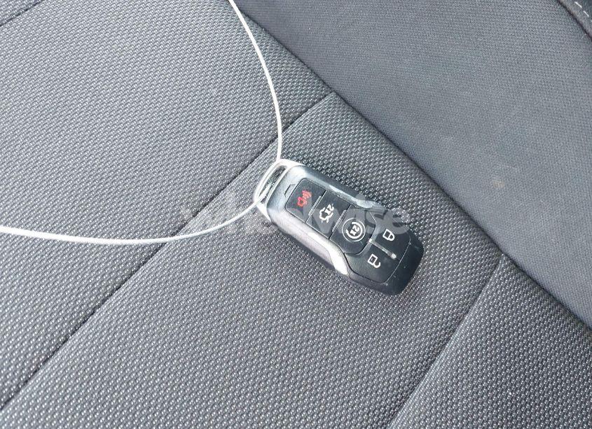 Photo 11 of 2016 Ford Mustang V6 (VIN 1FA6P8AM5G5276926)