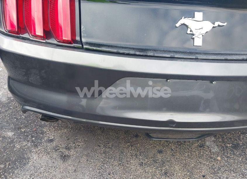 Photo 17 of 2016 Ford Mustang V6 (VIN 1FA6P8AM5G5301355)