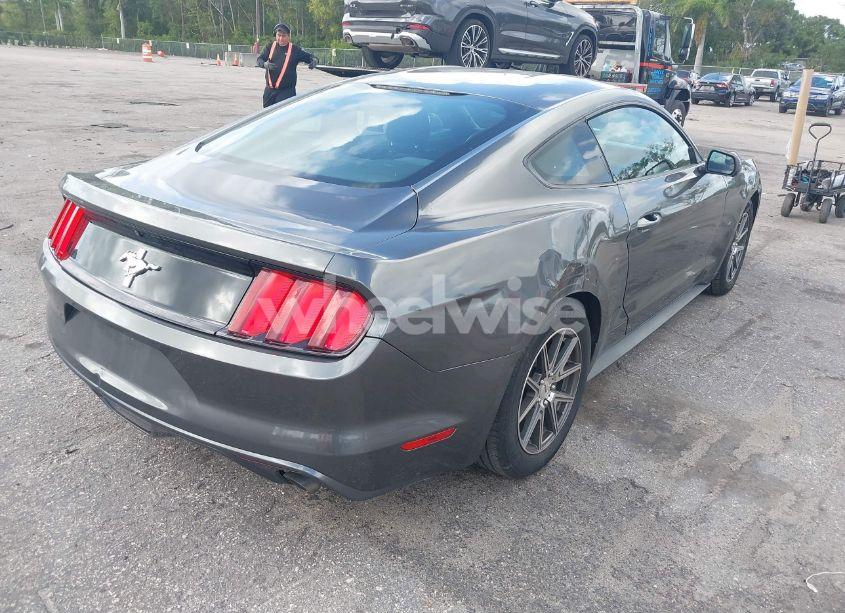 Photo 4 of 2016 Ford Mustang V6 (VIN 1FA6P8AM5G5301355)