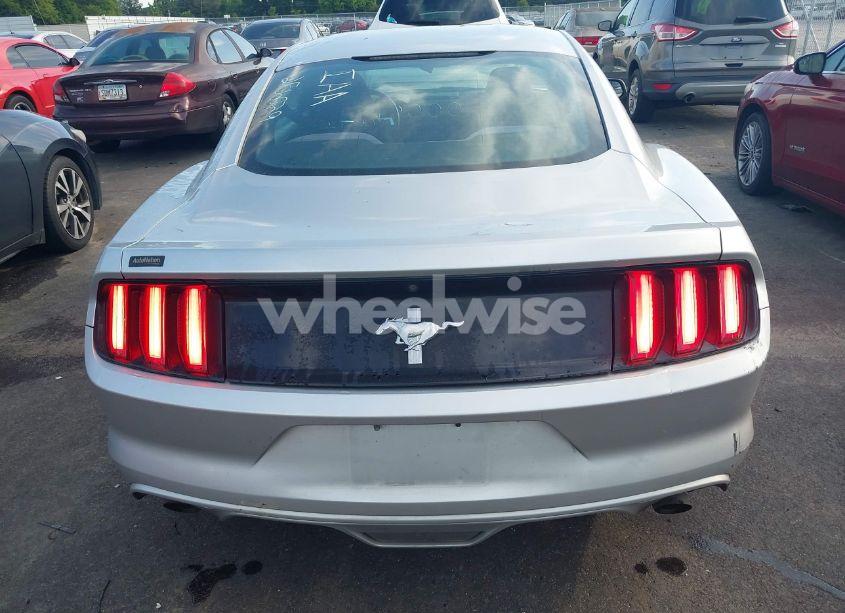 Photo 16 of 2017 Ford Mustang V6 (VIN 1FA6P8AM5H5256029)