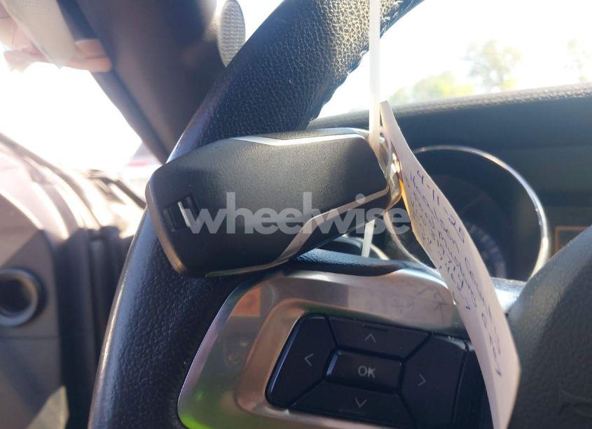 Photo 11 of 2015 Ford Mustang V6 (VIN 1FA6P8AM6F5319734)