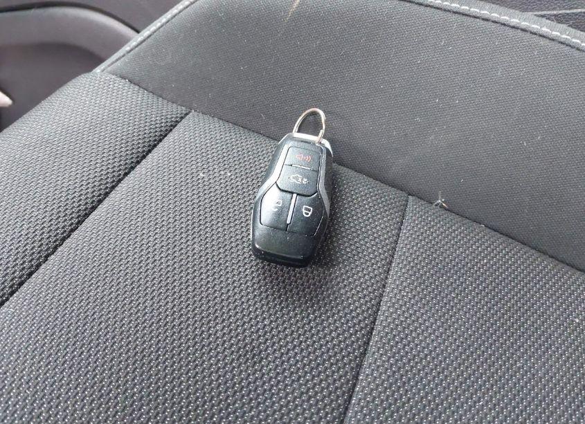 Photo 11 of 2015 Ford Mustang V6 (VIN 1FA6P8AM6F5341586)