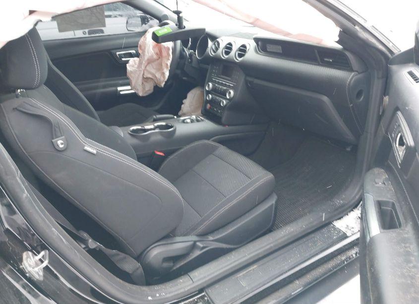 Photo 5 of 2015 Ford Mustang V6 (VIN 1FA6P8AM6F5341586)