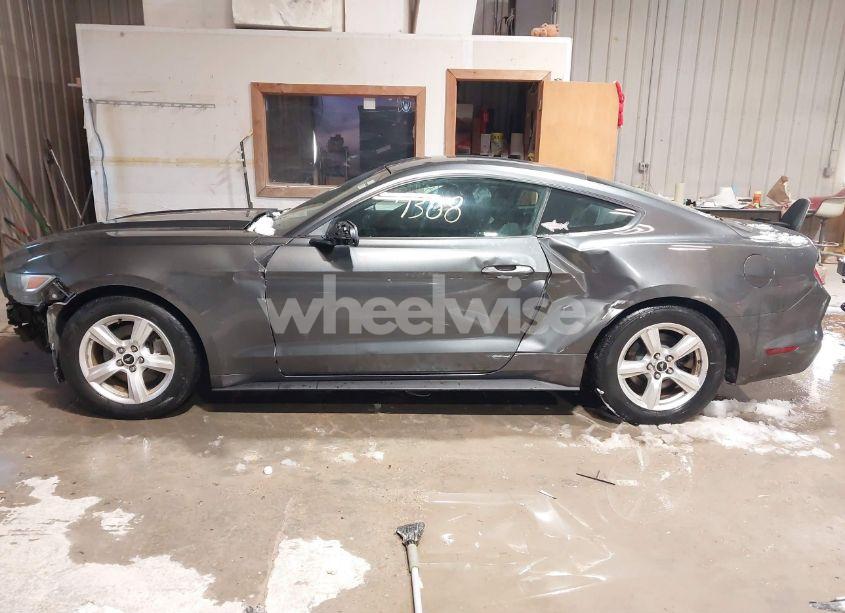 Photo 14 of 2015 Ford Mustang V6 (VIN 1FA6P8AM6F5346786)