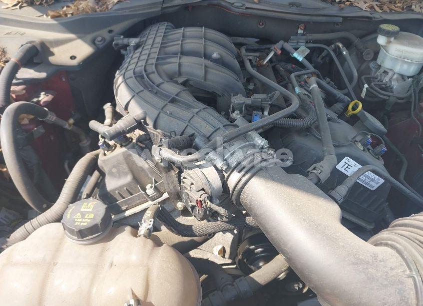 Photo 10 of 2015 Ford Mustang V6 (VIN 1FA6P8AM6F5365449)