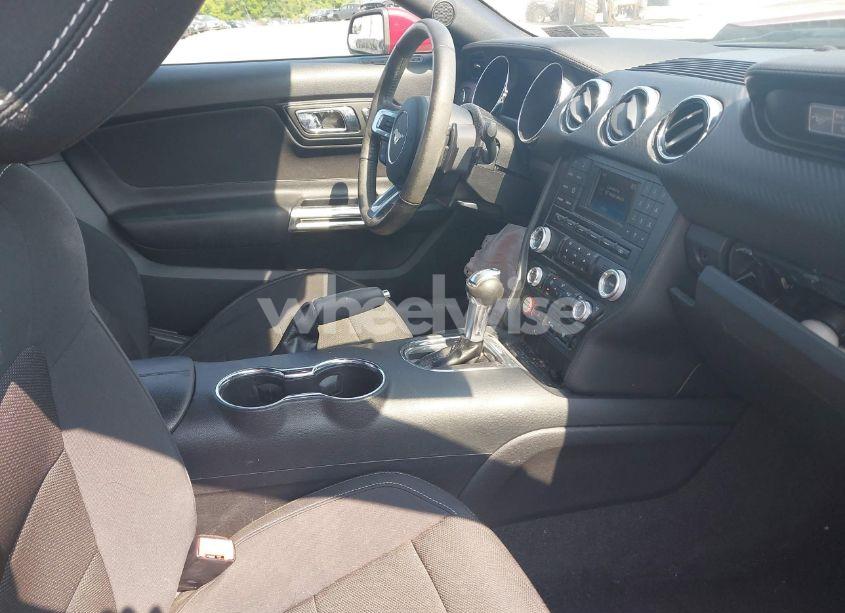 Photo 5 of 2015 Ford Mustang V6 (VIN 1FA6P8AM6F5365449)
