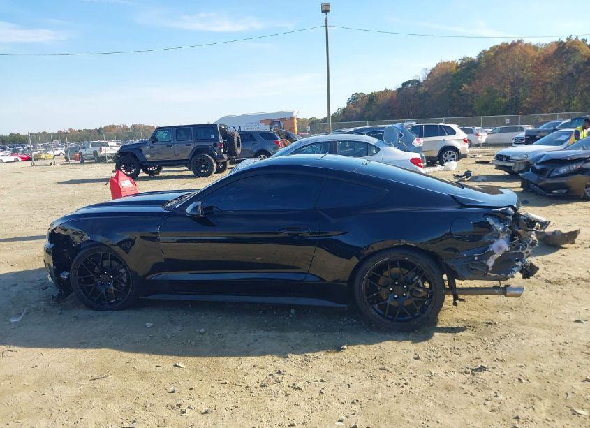 Photo 15 of 2015 Ford Mustang V6 (VIN 1FA6P8AM6F5365824)