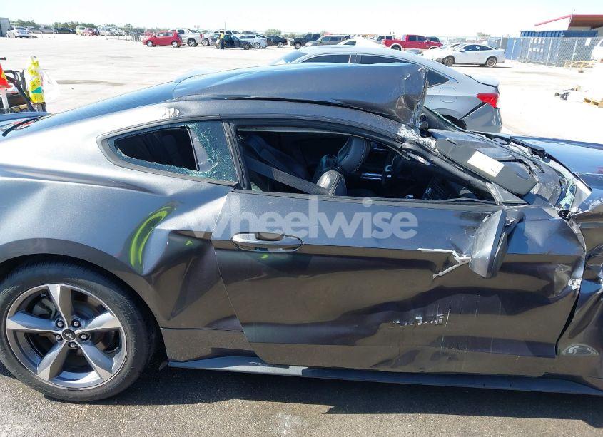 Photo 18 of 2015 Ford Mustang V6 (VIN 1FA6P8AM6F5430901)