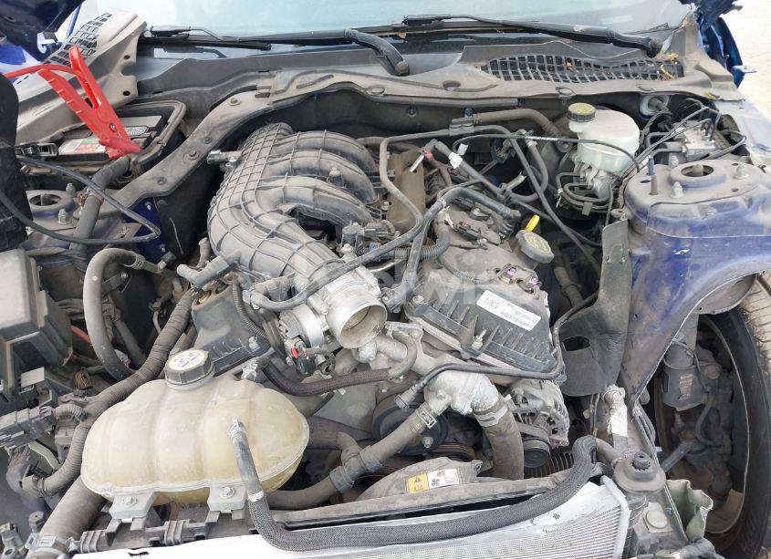 Photo 10 of 2016 Ford Mustang V6 (VIN 1FA6P8AM6G5302868)