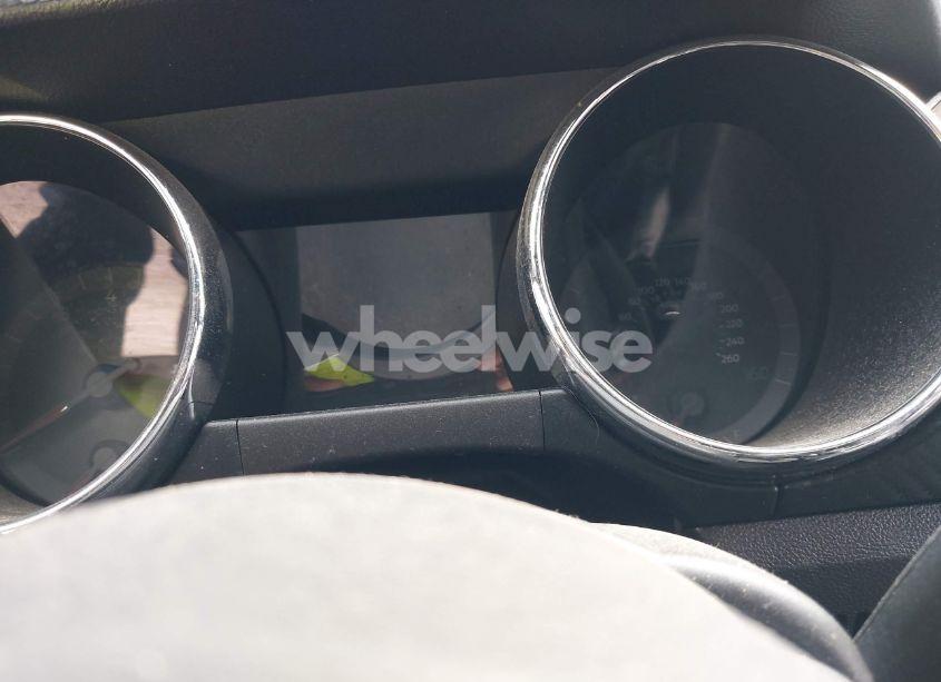 Photo 7 of 2016 Ford Mustang V6 (VIN 1FA6P8AM6G5302868)