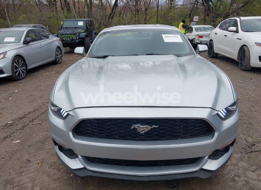 Photo 12 of 2015 Ford Mustang V6 (VIN 1FA6P8AM7F5314199)