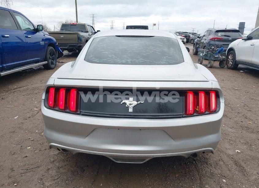 Photo 16 of 2015 Ford Mustang V6 (VIN 1FA6P8AM7F5314199)