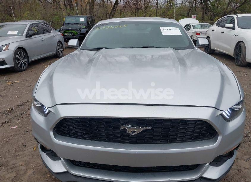 Photo 6 of 2015 Ford Mustang V6 (VIN 1FA6P8AM7F5314199)