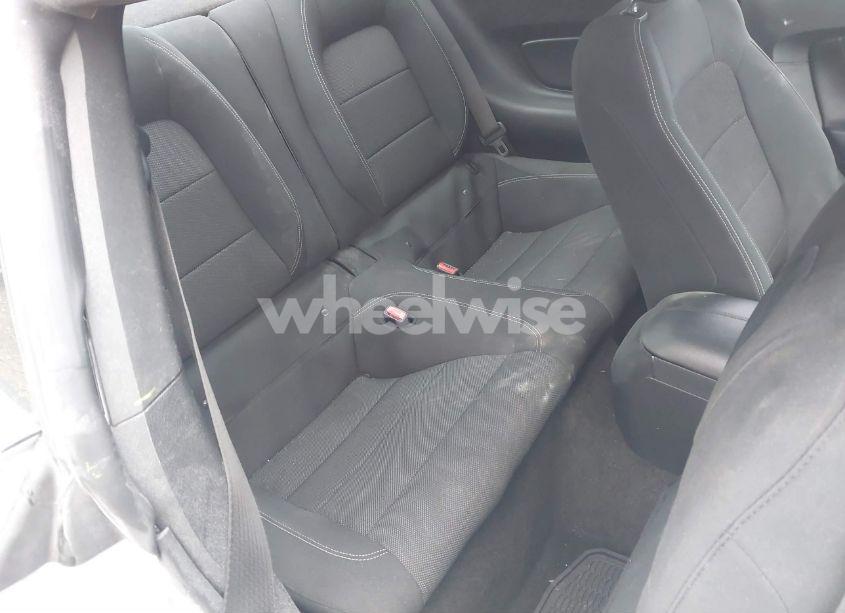 Photo 8 of 2015 Ford Mustang V6 (VIN 1FA6P8AM7F5314199)