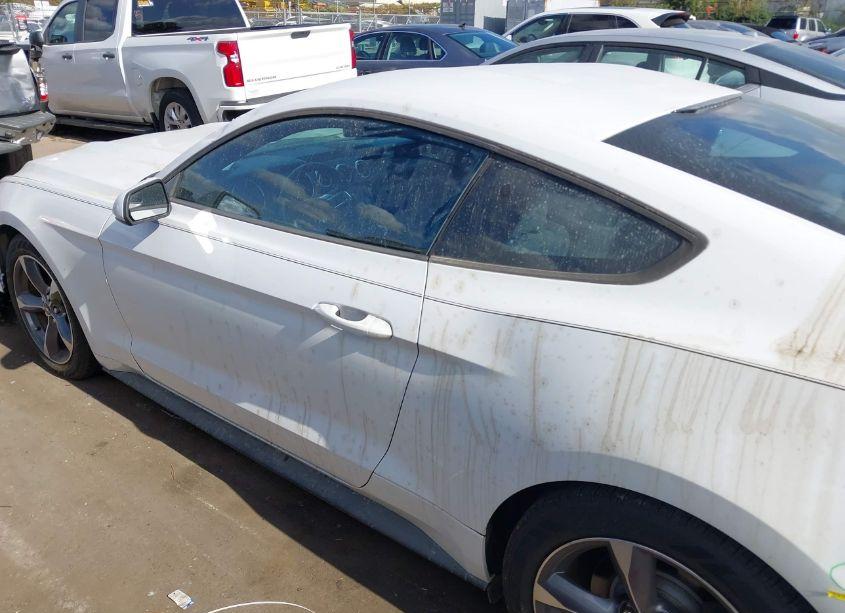 Photo 15 of 2015 Ford Mustang V6 (VIN 1FA6P8AM7F5366271)