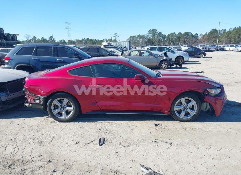 Photo 13 of 2016 Ford Mustang V6 (VIN 1FA6P8AM7G5214931)
