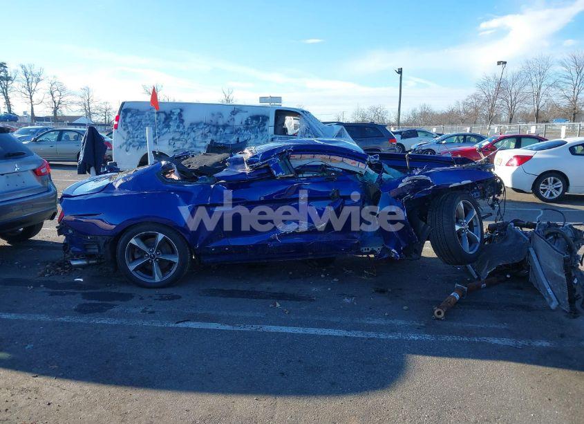 Photo 12 of 2016 Ford Mustang V6 (VIN 1FA6P8AM7G5218624)