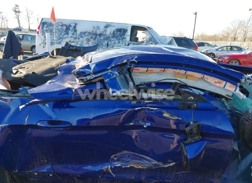 Photo 5 of 2016 Ford Mustang V6 (VIN 1FA6P8AM7G5218624)