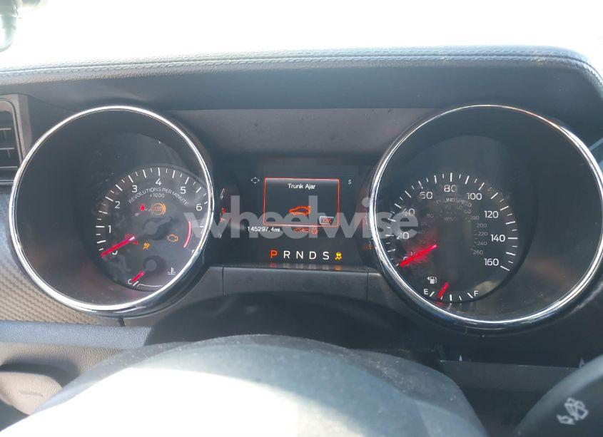 Photo 7 of 2016 Ford Mustang V6 (VIN 1FA6P8AM7G5257777)